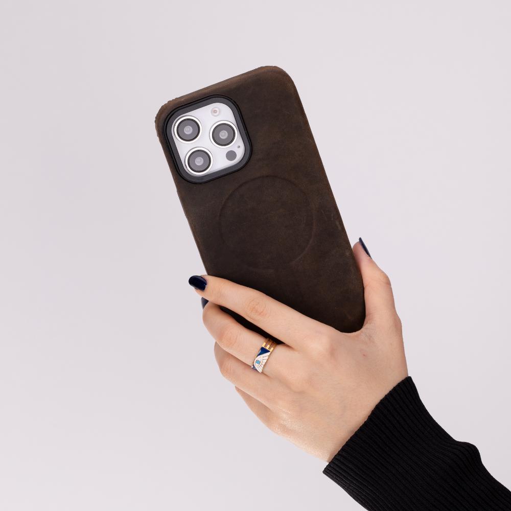 Leather case for iPhone 16 Pro Max