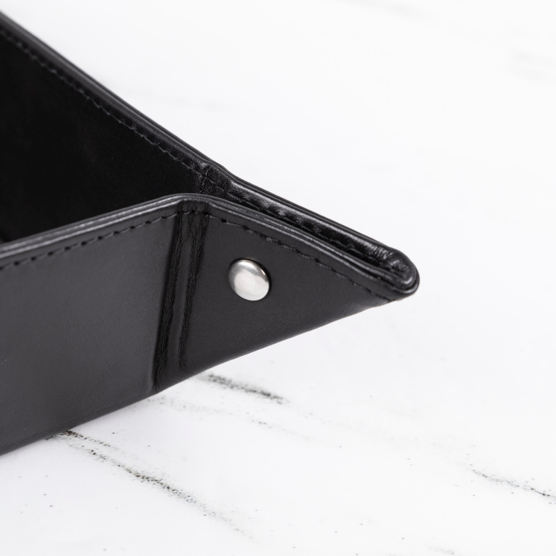 The Organizer - Rustic Black
