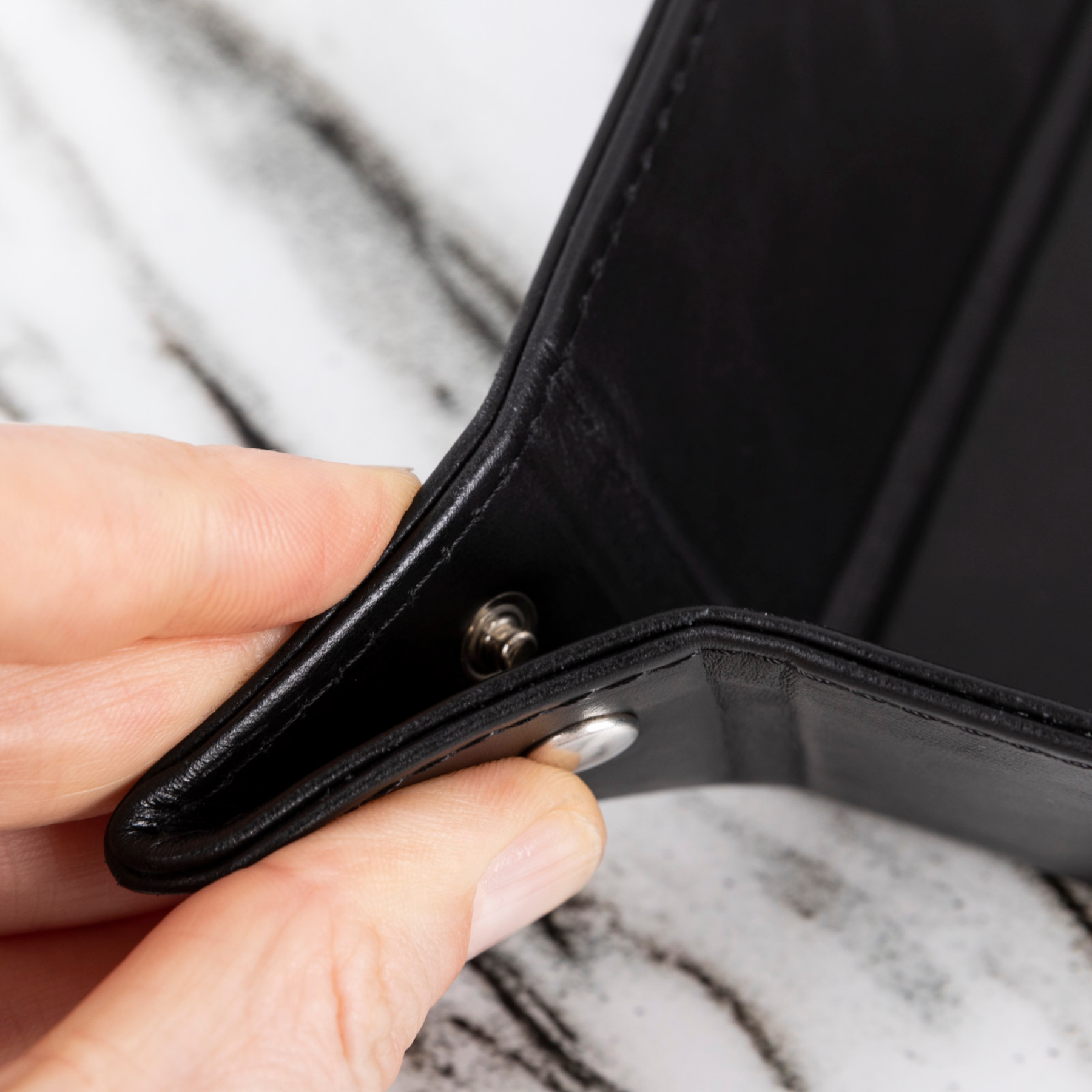The Organizer - Rustic Black