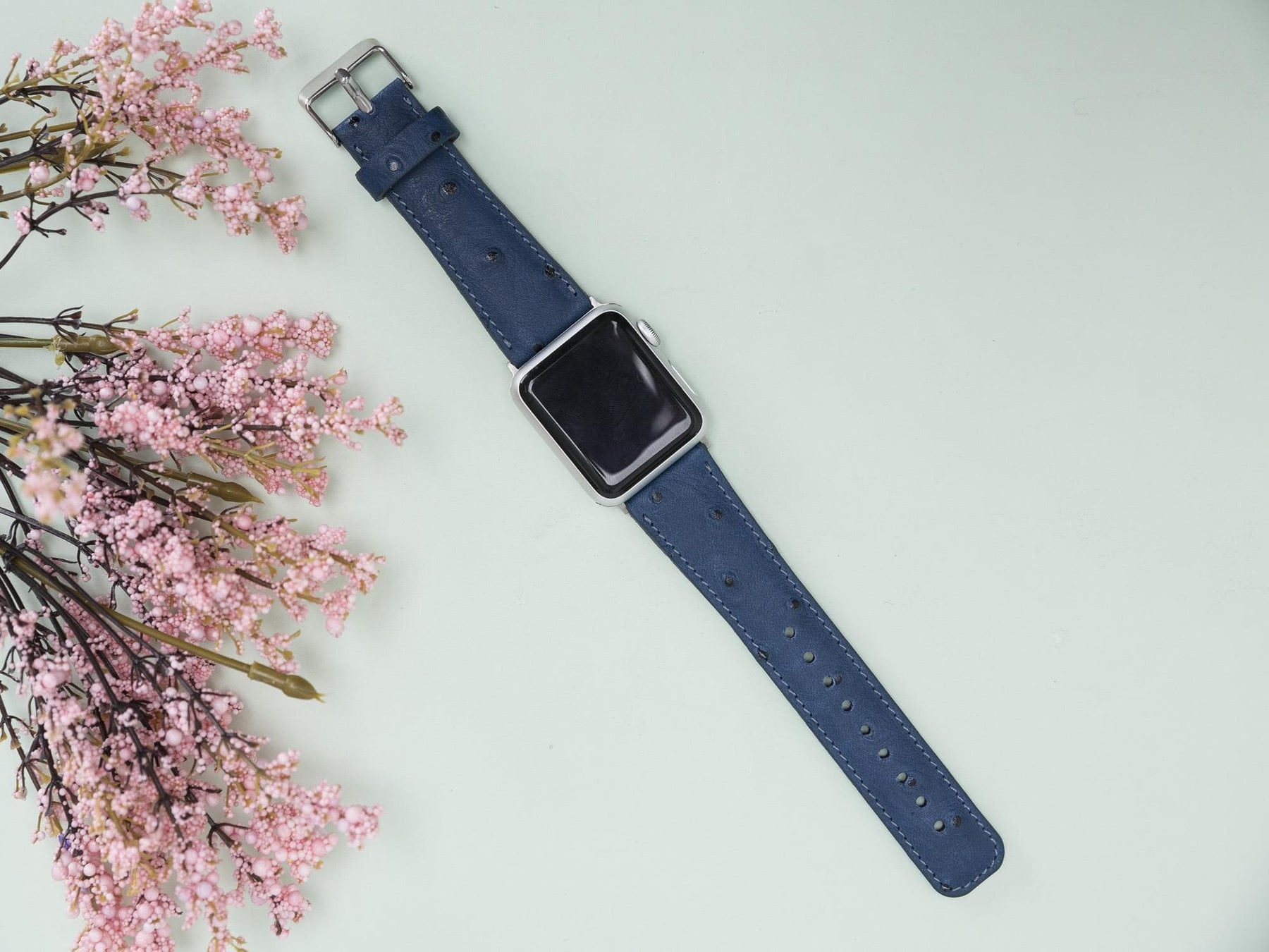 Classic Style Genuine Leather Apple Watch Band 