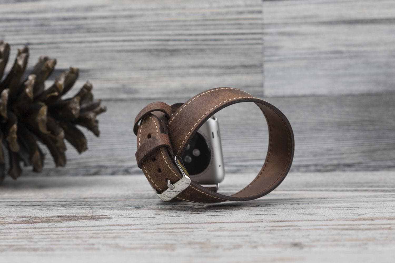 Apple-Watch-Armband aus echtem Leder im Double-Tour-Stil – DT 