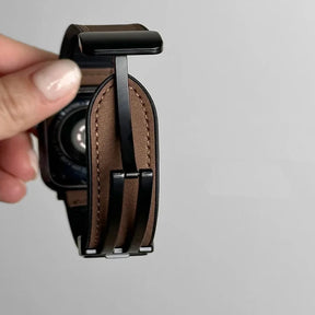 Close-up van de bevestiging van het leren smartwatchbandje